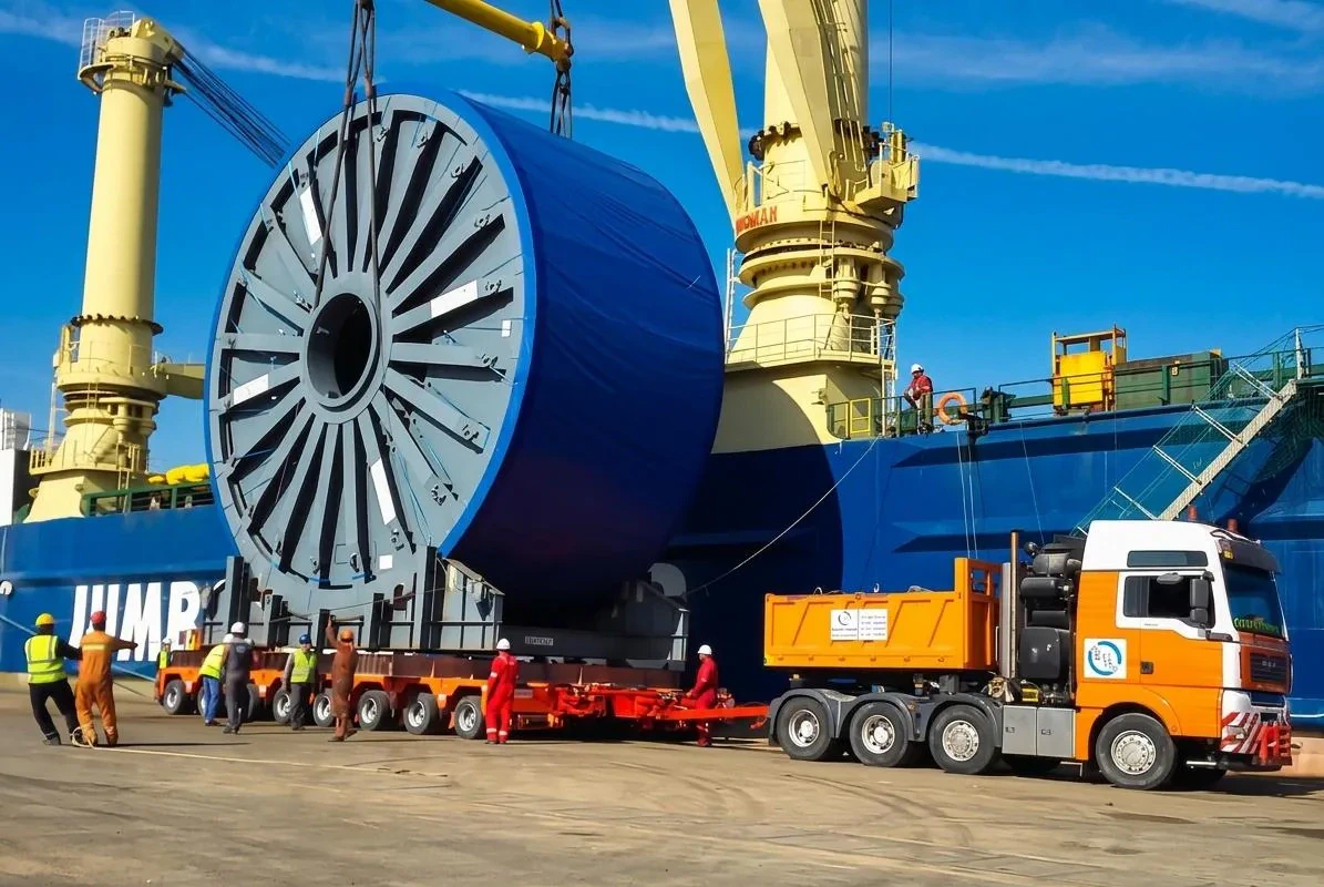 Subsea equipment handling during a Max Marine logistics operation